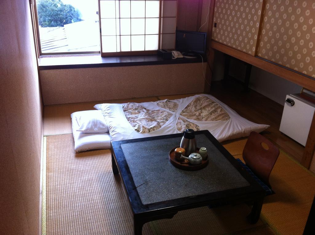 Kamesei Ryokan Chikuma Εξωτερικό φωτογραφία